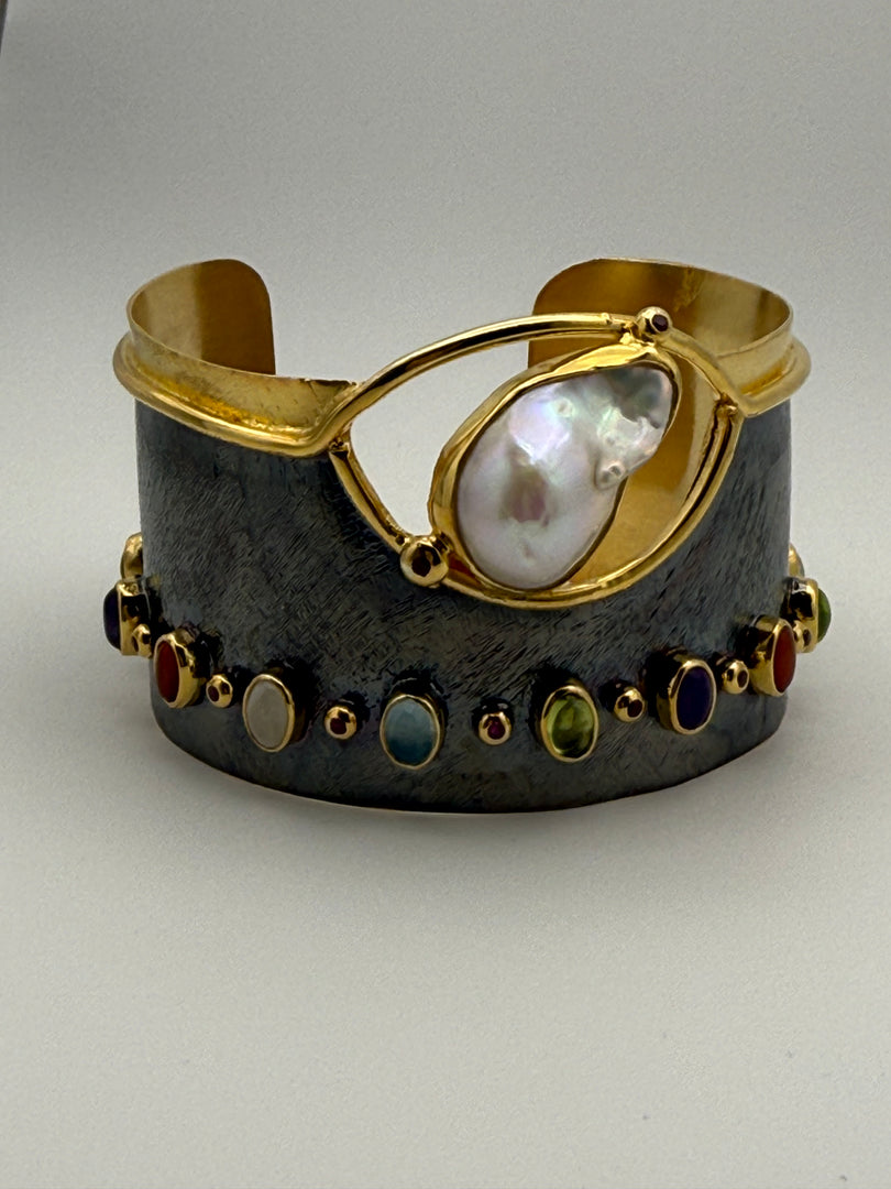 Freshwater Pearl Cuff - WOW!