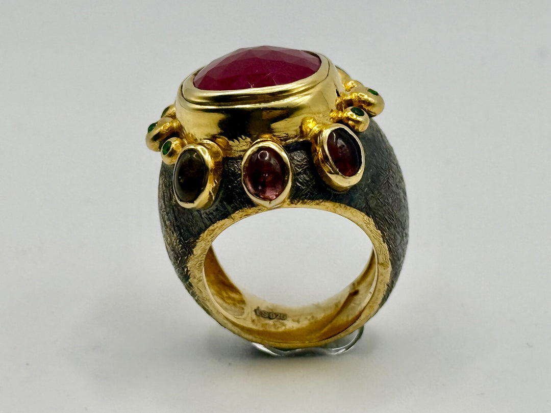 Red Signet Power Ring!