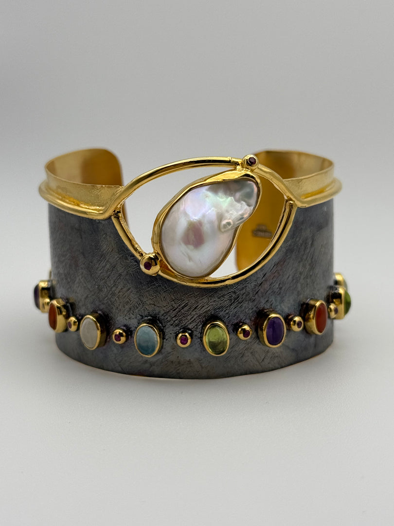 Freshwater Pearl Cuff - WOW!